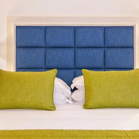 Konukevi Maison Amalia Sorrento