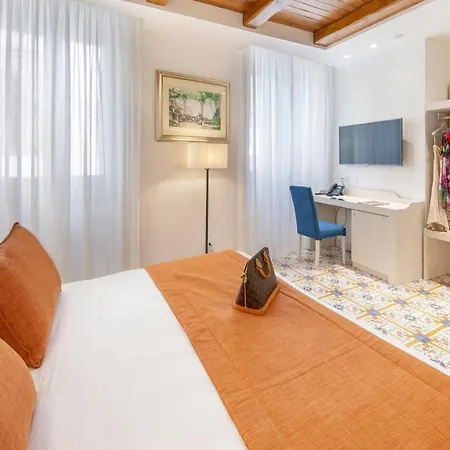 Maison Amalia 4*